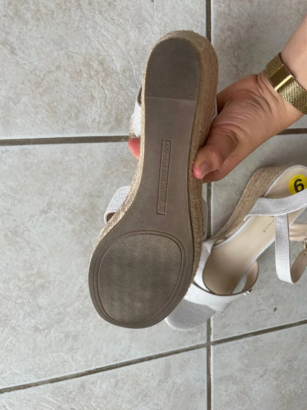 Tommy Hilfiger womens beige espadrille platform heels open toe strappy wedge 9